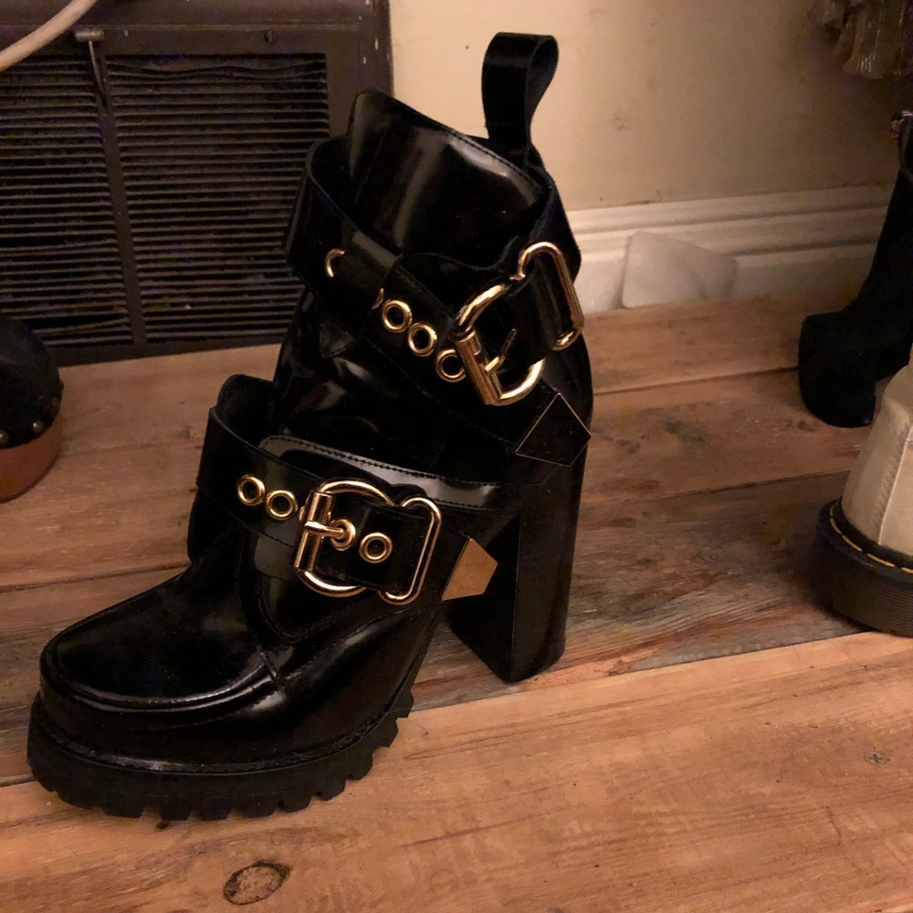 Jeffrey Campbell boots